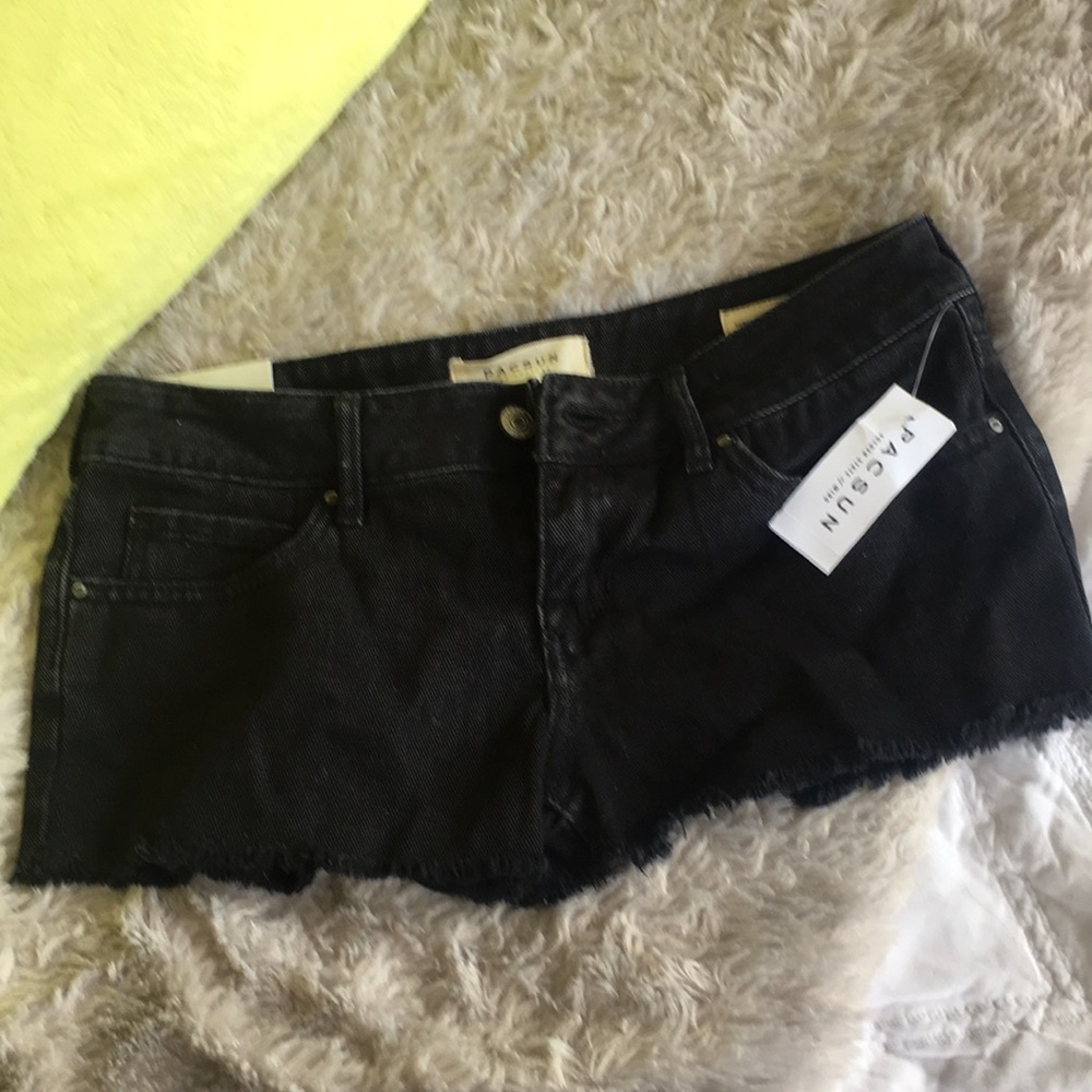 Brand new pac sun shorts
